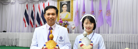 เข้าร่วมพิธีวางพานพุ่มทอง-พุ่มเงิน ถวายเป็นเครื่องราชสักการะ แด่สมเด็จพระนางเจ้าสุทิดา พัชรสุธาพิมลลักษณ พระบรมราชินี