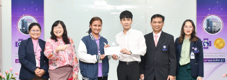 จัดพิธีมอบทุนการศึกษาบุตร และงานฉลองครบรอบของโรงพยาบาล