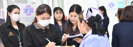 เจ้าหน้าที่จากกองสถานพยาบาลสำนักประกอบโรคศิลปะ กรมสนับสนุนบริการสุขภาพ ได้เข้าตรวจเยี่ยมการดำเนินการโครงการตรวจสุขภาพต่างด้าว